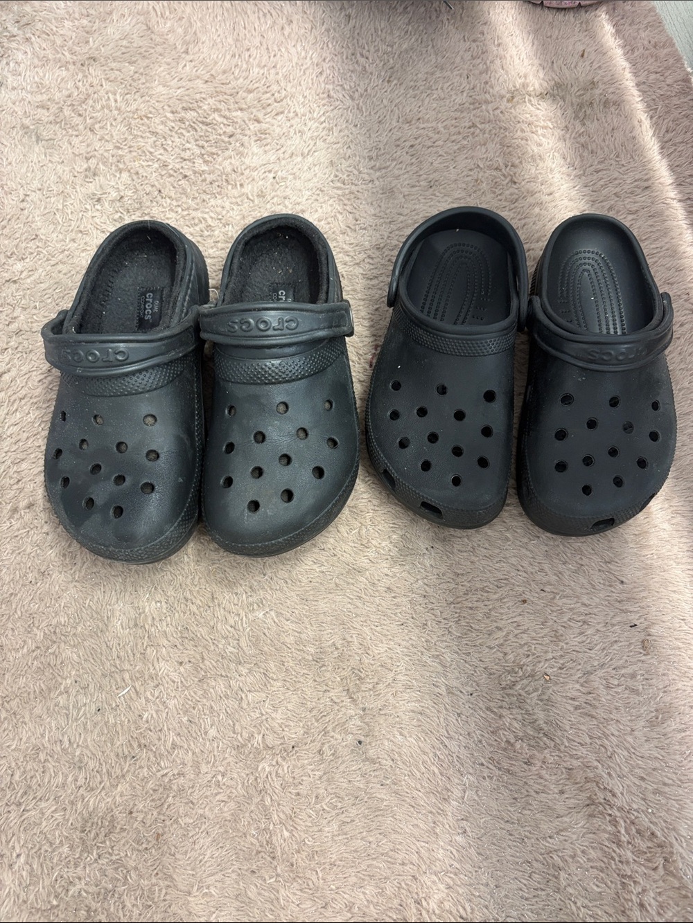 Crocs Kids or women’s Classic Clogs - Black
